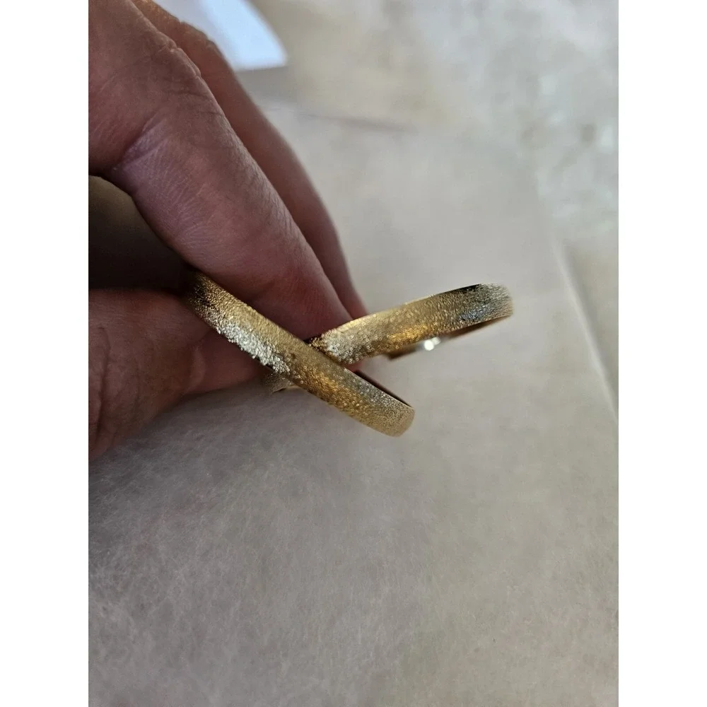 Vintage textured gold tone small hoop Earrings 1.5 Inch